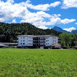 https://traumwohnungen-fussen.com-bavaria.com